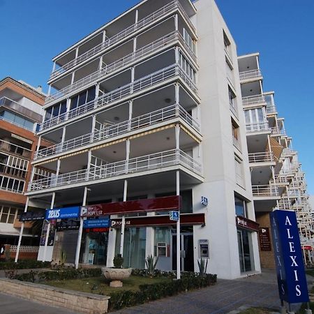 Zeus Alexis Leilighet Salou Eksteriør bilde